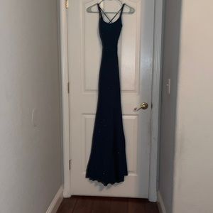 Aria Size small (0-2) Green Side Slit Dress